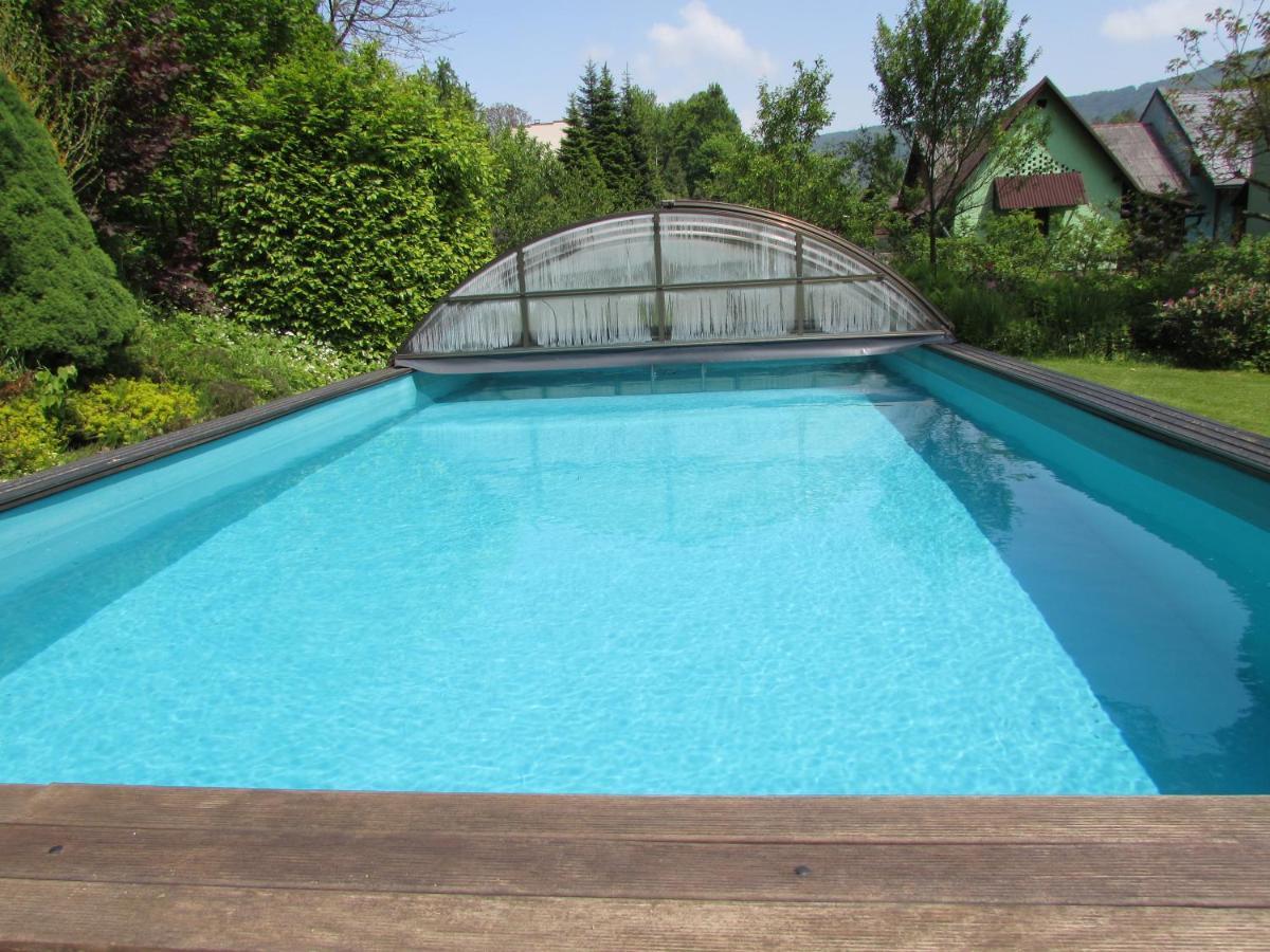 Villa Dům u rybníka Nydek Exterior foto